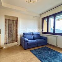 GRAZIOSO BILOCALE CON TERRAZZO E CANTINA