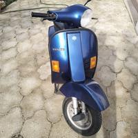 VESPA 50 HP 4