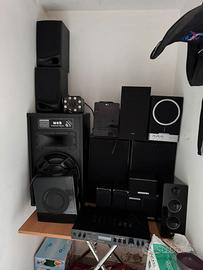 casse,amplificatore,mixer e tastiera dj