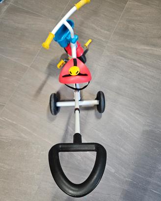 Triciclo U- go Chicco con asta