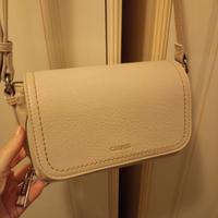 Borsa a tracolla beige Carpisa👜