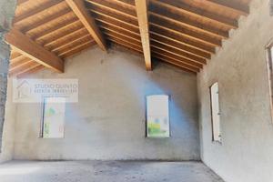 Locale commerciale/direzionale di 160 mq