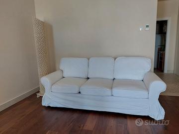 Divano letto tre posti sfoderabile