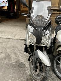 Xmax 125 2011