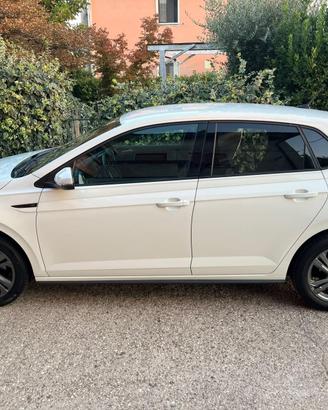 VW Polo R-Line 1.0 TSI 110CV DSG - Garanzia 2027
