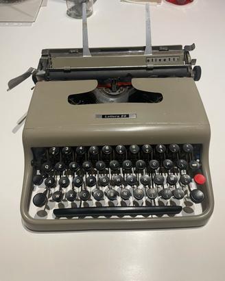 Olivetti lettera 22