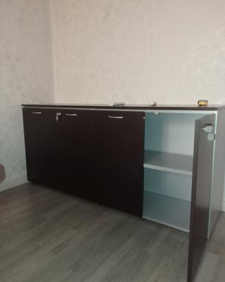 Armadio da ufficio in legno nero