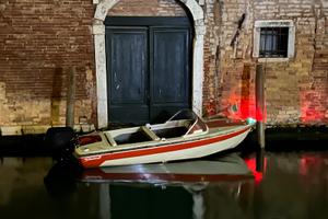 Barca a motore siletcraft