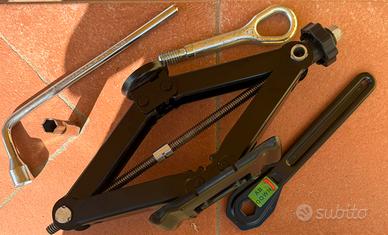 CRICK A PANTOGRAFO ORIGINALE MERCEDES