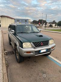 Mitsubishi L200 targhet