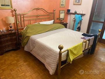Letto Matrimoniale in Ottone Massiccio