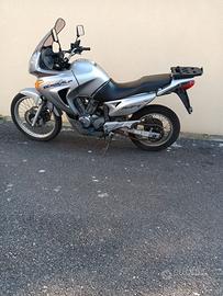 Honda Transalp 650