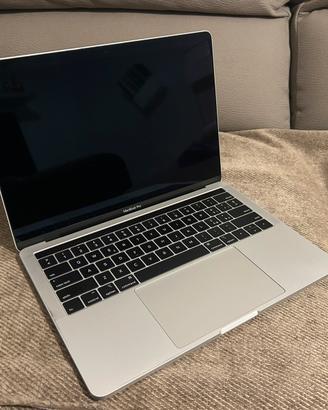 MacBook Pro 13”