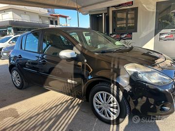 Renault Clio 1.2 16V 5 porte GPL Dynamique