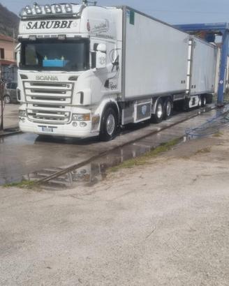 SCANIA R500