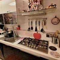 Cucina lineare con elettrodomestici  + 3 pensili