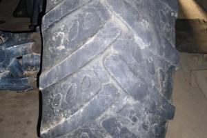 Gomme kleber 540-65-28 per trattore