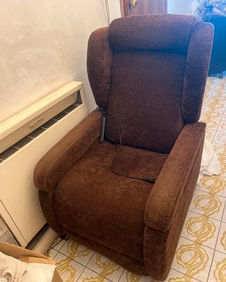 Poltrona con movimento