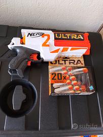 nerd con proiettili in gomma 