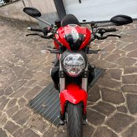 Ducati Monster 1200