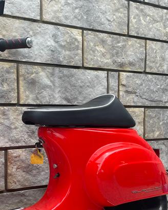 Sella Vespa 50 special 125 et3