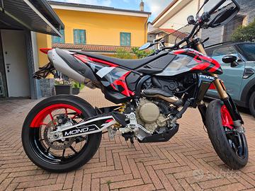 DUCATI HYPERMOTARD 698 RVE