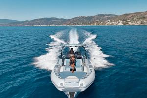 GOMMONE RANIERI CAYMAN 33 CABIN 2026 DEMO