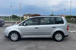 Volkswagen Touran 1.9 TDI 105CV 7 POSTI