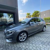Mercedes-Benz Classe B B 180 d Automatic Busi...