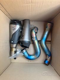 Scarico arrow silenziatori slip on Ducati V4