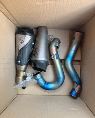 Scarico arrow silenziatori slip on Ducati V4