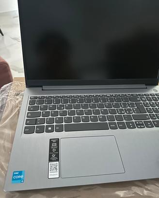 Notebook Lenovo IdeaPad3