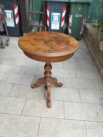 Tavolino Antiquariato 