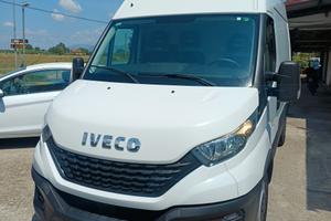 Iveco Daily 35-120 anno 2021