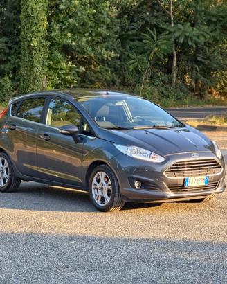 Ford Fiesta 1.5 TDCi 75CV 5 porte ST-Line E6B Manu