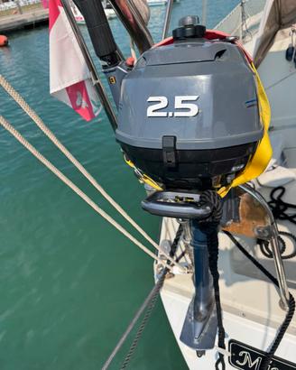 Yamaha F2.5A 4 Tempi – Meno di 100 Ore –