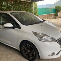 Peugeot 208 1.4 VTi 95 CV 5p. GPL Allure-2015