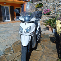 Yamaha Xenter 125