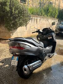 Suzuki Burgman 400