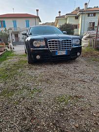 Chrysler c300
