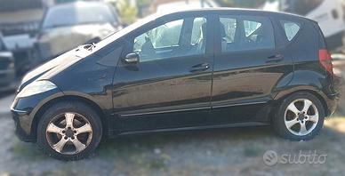 MERCEDES CLASSE A 180 CDI(SOLO RICAMBI)