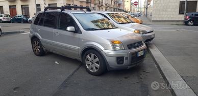 Ford Fusion TDCi Titanium 5p