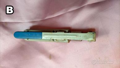 Pistola per sabbiatrice usata peso gr.0750