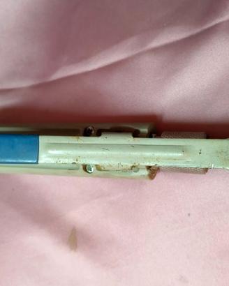 Pistola per sabbiatrice usata peso gr.0750