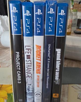 ER-STOCK-032 # SONY PS4 5 GIOCHI COMPLETI