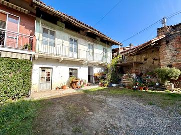 CASA DI CORTE A BUTTIGLIERA ALTA