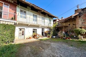 CASA DI CORTE A BUTTIGLIERA ALTA