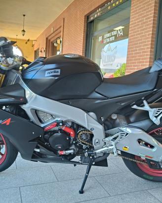 Aprilia RSV4 APRC a 5.500€ OPERAZIONE 50%