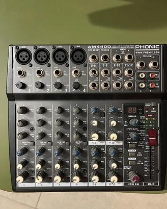 Mixer audio Phonic 12 canali AM440D