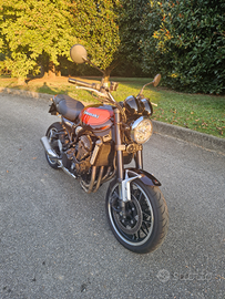 Kawasaki z900rs classic edition